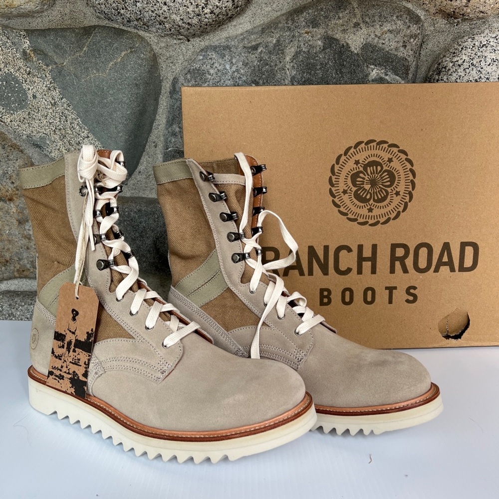 SOLD Ranch Road Current Issue Combat boots 10